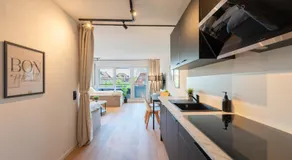 Malu Rooms - im Zentrum, Kostenloser Parkplatz, Klima, Balkon, Netflix, 24h Checkin - Image 2
