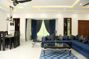 Razi Lounge: 3br Upper portion 1000sqy,WAPDA Town - Image 4