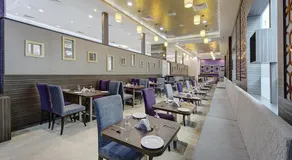Orchid Vue Hotel - Image 5