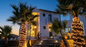 Villa Freebird - VIP Wedding & Bachelor Events - Image 3