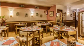 Hostal La Barretina - Image 4