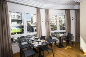 Hotel Mediterraneo Valencia - Image 4