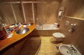 Amicitia Hotel Sneek - Image 3
