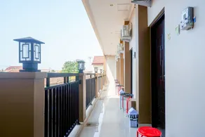 Urbanview Hotel near Alun Alun Tegal - Image 3