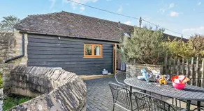 2 Bed in Bidford on Avon 94331 - Image 4