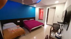Mooljis Palace - Image 3