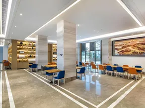 Kyriad Marvelous Hotel Guangzhou Baiyun Airport Huadong - Image 2