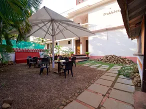 Pebbles Guesthouse - Image 4