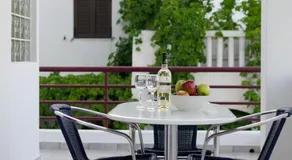Markakis Apartments - Image 5