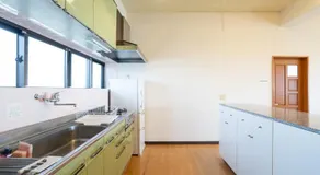 島テラス高台から太平洋を眺める最高のロケーションハウス - Image 4