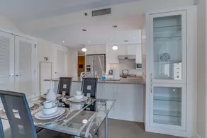 Furnished 2 Bedroom Apartment near National Museum apts - Image 4