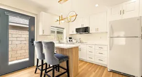 Lyn's Stay - Image 3