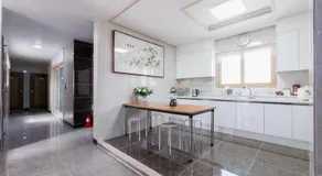 Hub Guest House - Image 5