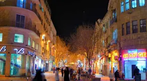 Cozy Getaway One Bed With Balcony On Ben Yehuda Blvd - Image 5