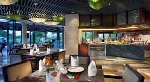 Grand Metropark Villa Resort Sanya Yalong Bay - Image 4