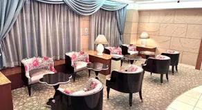 Hotel Revoir - Image 4