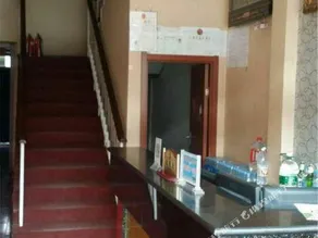 Zhengping Business Hotel - Image 4