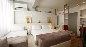 Delena's Rooms - Image 2