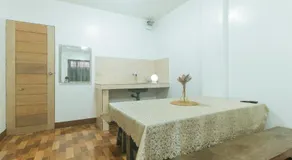 RedDoorz at Joels Apartelle - Image 4