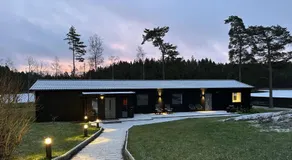 Grande villa adaptée aux familles avec jardin, barbecue et terrasse | Vue plage - Image 4