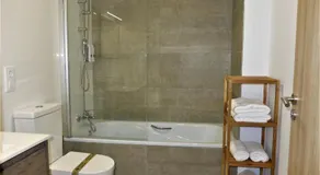 Gegant de Pedra Apartaments - Image 3