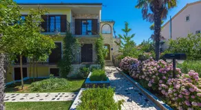 Apartment Complex Villa Dolce Maro Porec - Image 5