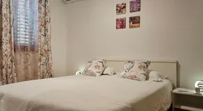 Room Kris with private entrance & private bathroom - Image 2
