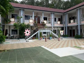 Ban Suan Kularb Surat Thani AirCon Room 1 - Image 3