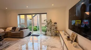 24 Gilders Drive - Image 2