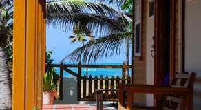 Paisaje marino Casa de playa Casa de vacaciones tropical Surfers Point Barbados Oceanfront - Image 3