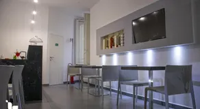 Megaris Luxury Suite Rooms - Image 4