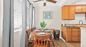 Bright & Cozy Getaway-10min to Downtown LA - Image 5