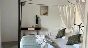 Villa Made - Image 2
