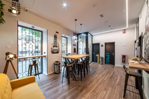 Petit Hostel La Latina - Image 4