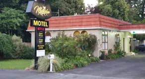 Matador Motel - Image 5