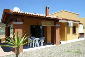 Appartement à Villaputzu avec jardin - Image 5