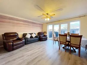 4 Bed Rooms Holiday Home - Image 4