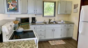 2 Bedroom 2 Bath on Golf Course - Image 4