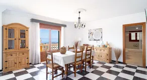 Dream villa with parking, private pool and see views - Image 3