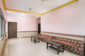 HOTEL D2 HOLIDAYINN - Image 4