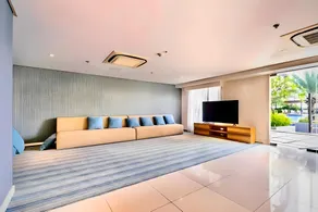 42nd Floor Condo with Pool at Horizon 101 Tower 2 - Image 2