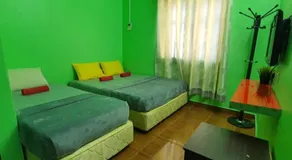 ShopLot Hostel Pangkor - Image 2