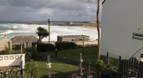 34 Surfview Beach House - Image 5