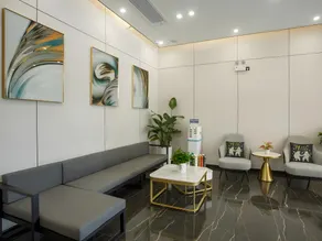 Green Tree Inn Express Yulin Chinese Medicine Port - Image 2