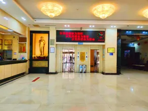 Taiyuan Water Conservancy Building Finance University North Campus Store - Image 4
