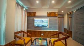Singhs BnB by Lazy Getaways - Image 3