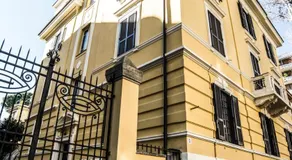 Divine Bed & Breakfast - Image 5