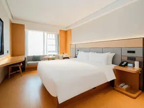 JI Hotel Wuhan Optics Valley University Park Road - Image 2