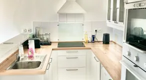 Chambres privées dans un appartement de 4 pièces - Image 2