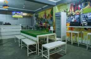 Yaarl Hostels - Image 2